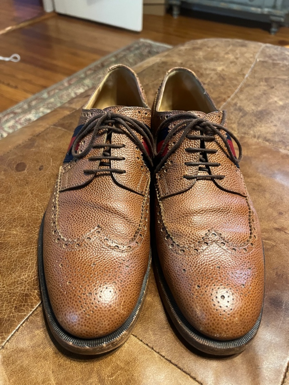 Gucci mens brown wing tip dress shoes 
Brown leather lace ups size 10 - Picture 2 of 6